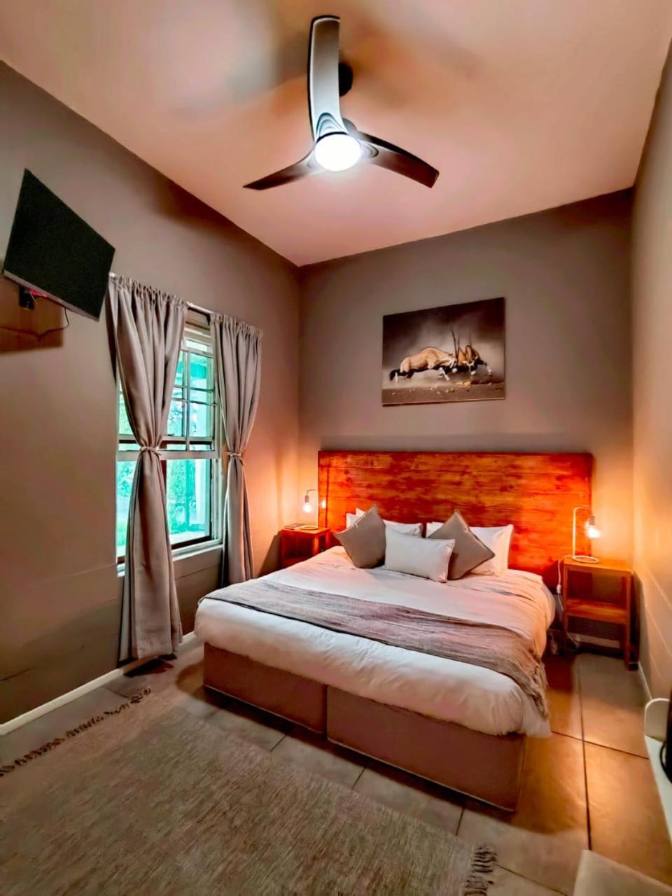 Albertinia Hotel Экстерьер фото